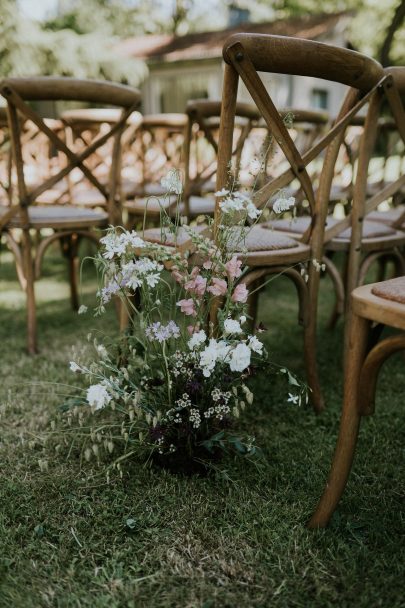 Un mariage champêtre à La Dîme de Giverny en Normandie - Photos : Madame B Photographie - Blog mariage : La mariée aux pieds nus