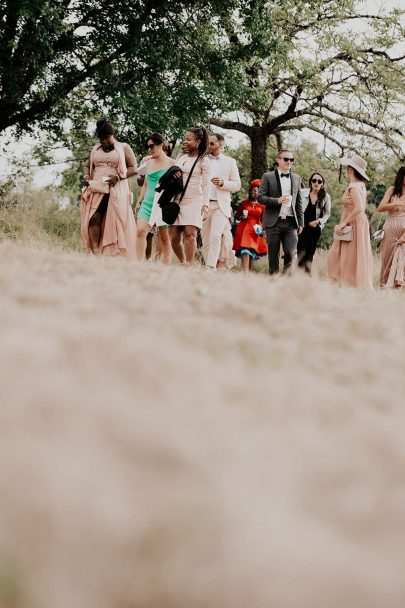 Un mariage champêtre au Château Lagut en Dordogne - Photos : Céline Deligey - Blog mariage : La mariée aux pieds nus