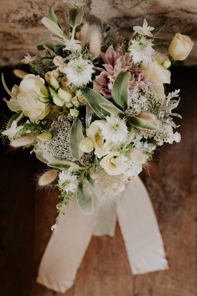 Un mariage champêtre au Château Lagut en Dordogne - Photos : Céline Deligey - Blog mariage : La mariée aux pieds nus