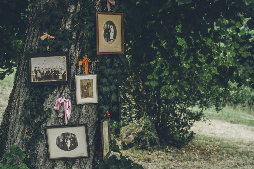 Un mariage champêtre en Dordogne - Photo : Sylvain Le Lepvrier - La mariée aux pieds nus