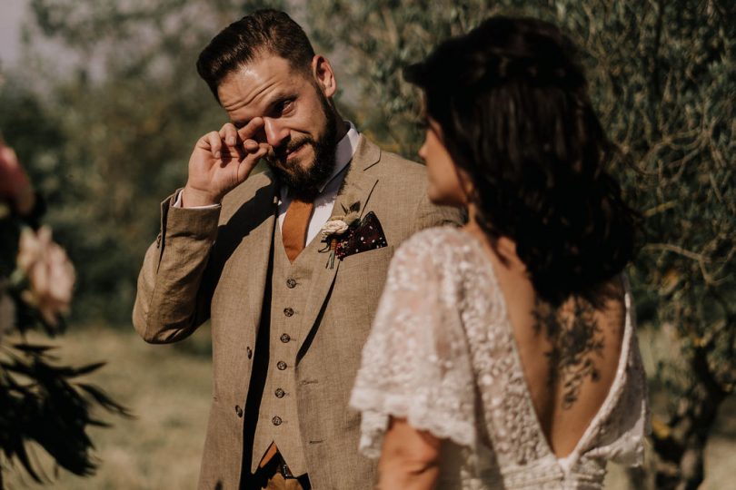 Un mariage champêtre et élégant au Mas d'Arvieux en Provence - Photos : Julien Navarre - Blog mariage : La mariée aux pieds nus