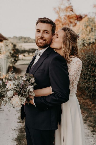 Un mariage champêtre en petit comité en Normandie - Photos : Rita Boulanger - Organisation : La fabrique des instants - Blog mariage : La mariée aux pieds nus