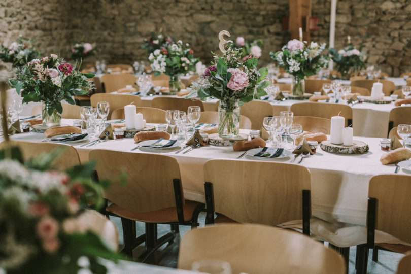 Un mariage simple, champêtre et fait maison en Auvergne à découvrir sur le blog mariage www.lamarieeauxpiedsnus.com - Photos : David Latour