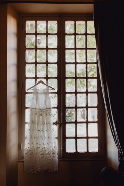 Un mariage au Château des Demoiselles dans le Var - Photos : Lora Barra - Blog mariage : La mariée aux pieds nus
