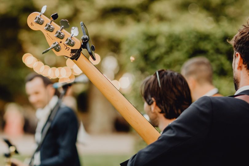 Un mariage au Château des Demoiselles dans le Var - Photos : Lora Barra - Blog mariage : La mariée aux pieds nus