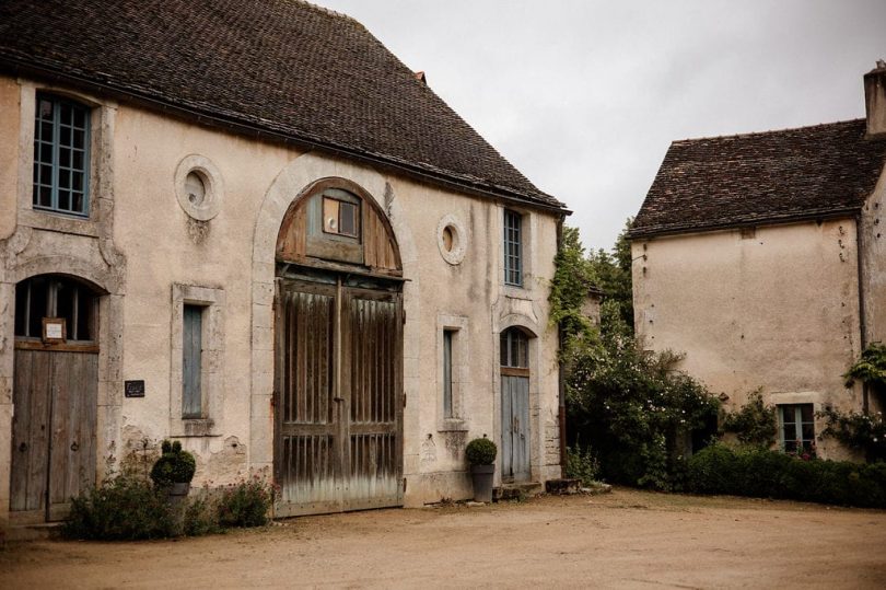 Un mariage au Château de Barbirey en Bourgogne - Photos : Dall'k - Blog mariage : La mariée aux pieds nus