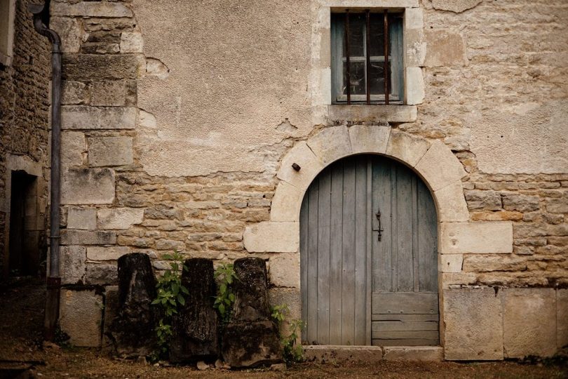 Un mariage au Château de Barbirey en Bourgogne - Photos : Dall'k - Blog mariage : La mariée aux pieds nus