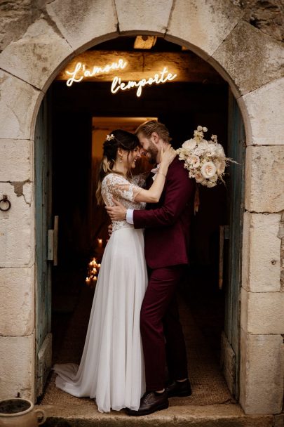 Un mariage au Château de Barbirey en Bourgogne - Photos : Dall'k - Blog mariage : La mariée aux pieds nus