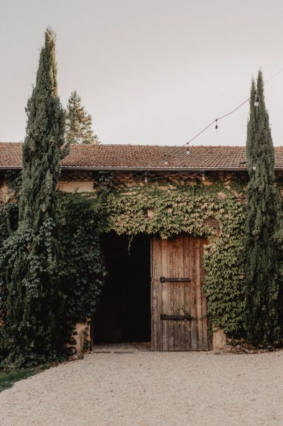 Un mariage champêtre au Château de Bois Rigaud en Auvergne - Photos : Clarisse et Johann - Blog mariage : La mariée aux pieds nus