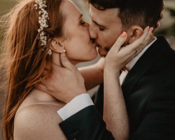 Un mariage champêtre au Château de Bois Rigaud en Auvergne - Photos : Clarisse et Johann - Blog mariage : La mariée aux pieds nus