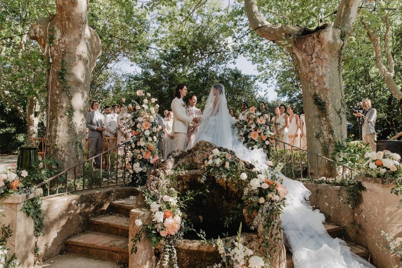 Un mariage au Château de Grand Boise en Provence - Photos : Alchemia - Blog mariage : La mariée aux pieds nus