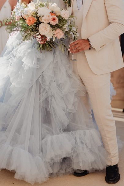 Un mariage au Château de Grand Boise en Provence - Photos : Alchemia - Blog mariage : La mariée aux pieds nus