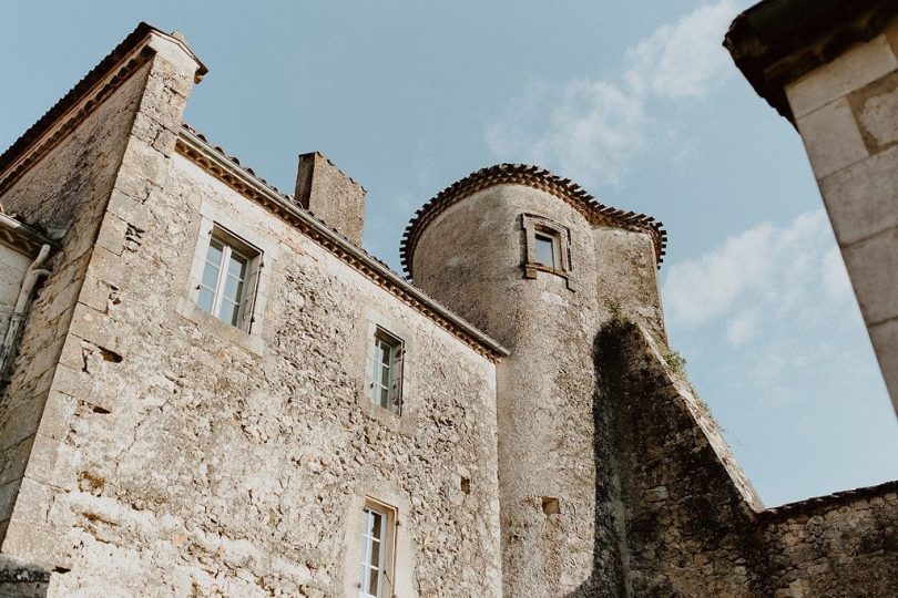 Un mariage au Château de Malliac dans le Gers - Photos : Fanny Paris - Blog mariage : La mariée aux pieds nus