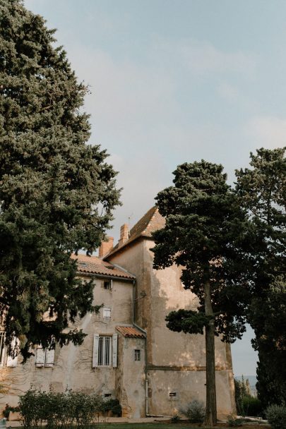 Un mariage au Château de Paraza près de Narbonne en Occitanie - Photos : Clarisse et Johan - Blog mariage : La mariée aux pieds nus