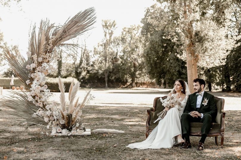 Un mariage au Château de Planchevienne en Bourgogne - Photos : Rock'n Brides - Blog mariage : La mariée aux pieds nus