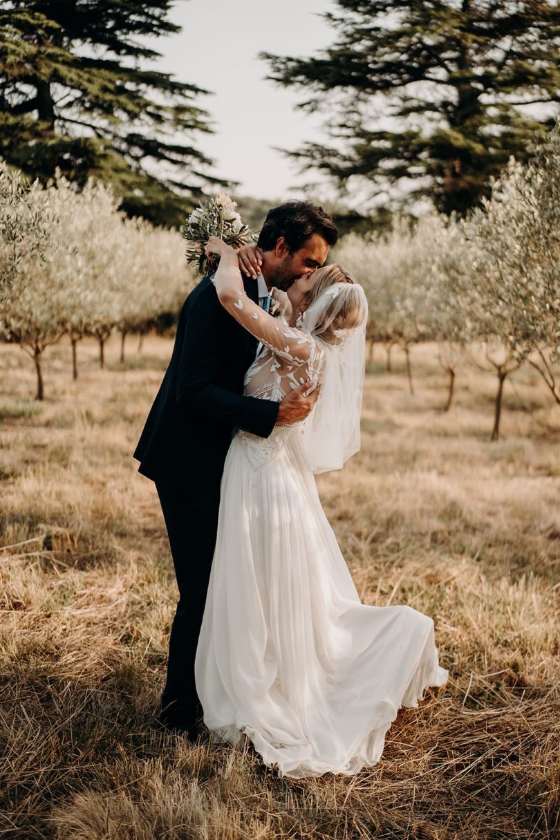 Un mariage au Château de Saint Félix près de Nîmes - Photos : Sidonie Vidal - Blog mariage : La mariée aux pieds nus