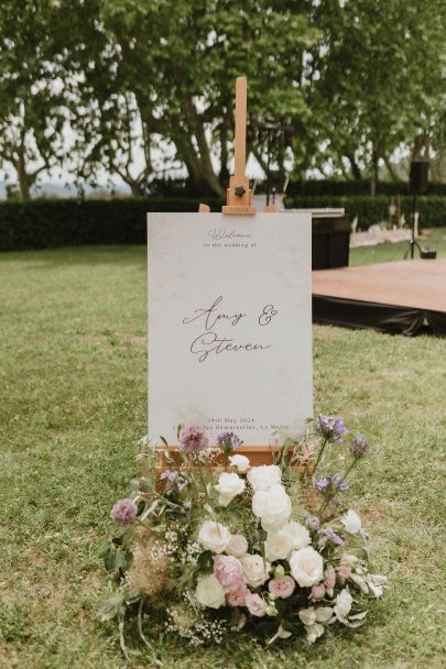 Un mariage au Château des Demoiselles en Provence - Photos : The Rendez-vous - Blog mariage : La mariée aux pieds nus