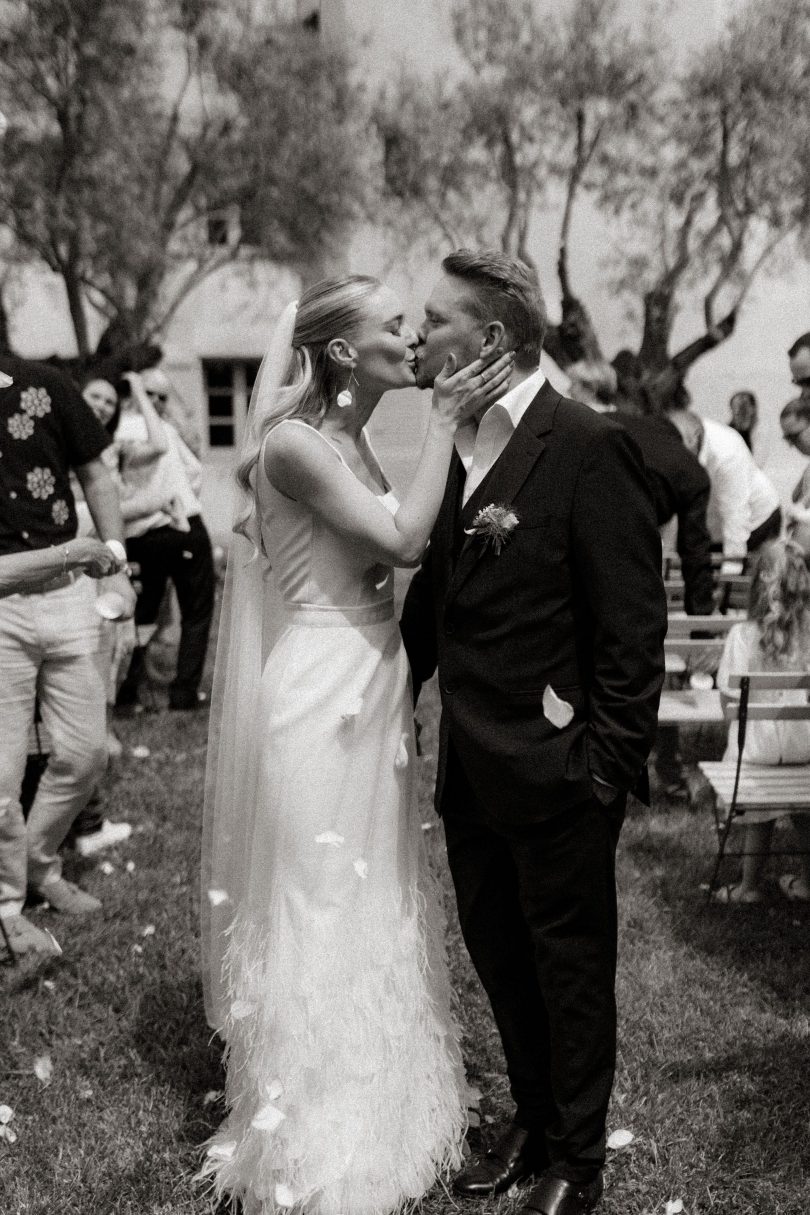 Un mariage au Château des Demoiselles en Provence - Photos : The Rendez-vous - Blog mariage : La mariée aux pieds nus