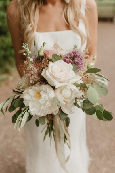 Un mariage au Château des Demoiselles en Provence - Photos : The Rendez-vous - Blog mariage : La mariée aux pieds nus