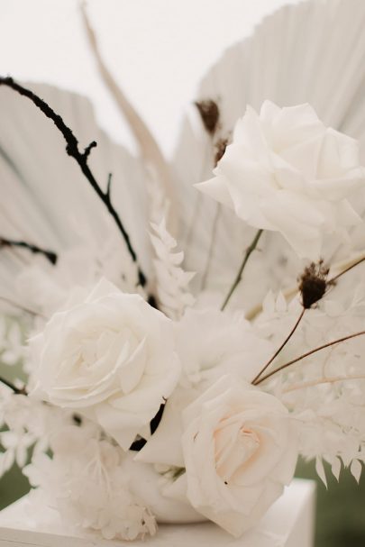 Un mariage au Château de la Mercerie en Charente - Photos : Alchemia Weddings - Blog mariage : La mariée aux pieds nus