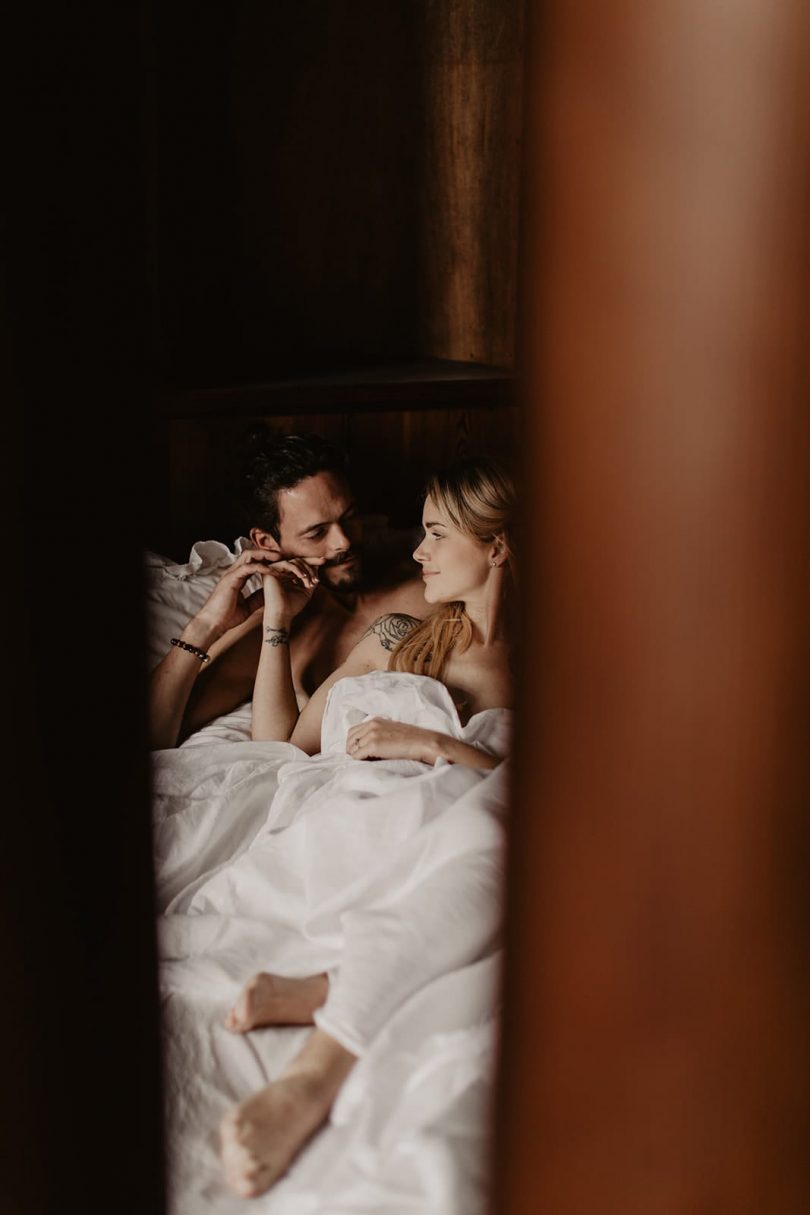 Un mariage au Château de la Mercerie en Charente - Photos : Alchemia Weddings - Blog mariage : La mariée aux pieds nus