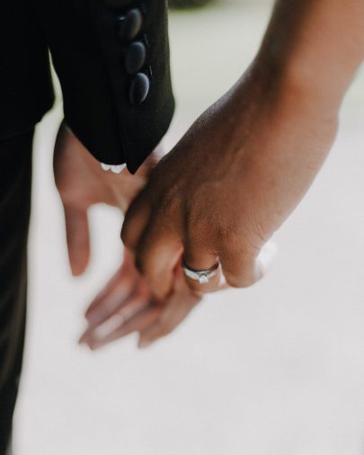 Un mariage chic au Manoir de L’Evêché en Normandie - Photos : Marie Thibault - Blog mariage : La mariée aux pieds nus