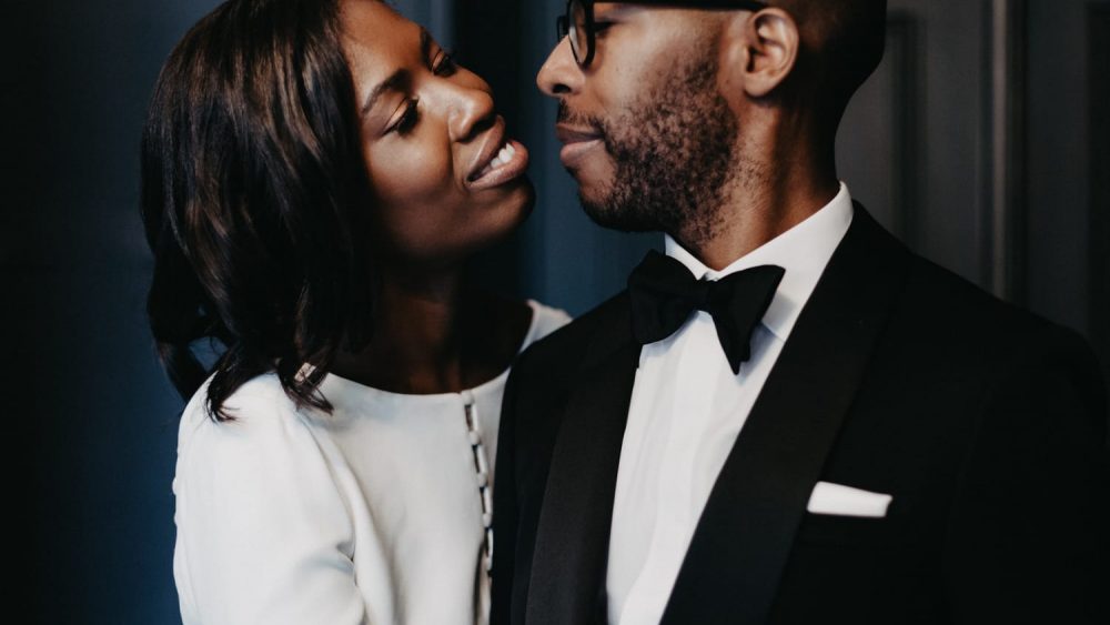Un mariage chic au Manoir de L’Evêché en Normandie - Photos : Marie Thibault - Blog mariage : La mariée aux pieds nus