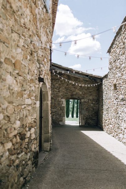 Un mariage au Clos du Tuilier en Provence - Photos : Ingrid Lepan - Blog mariage : La mariée aux pieds nus