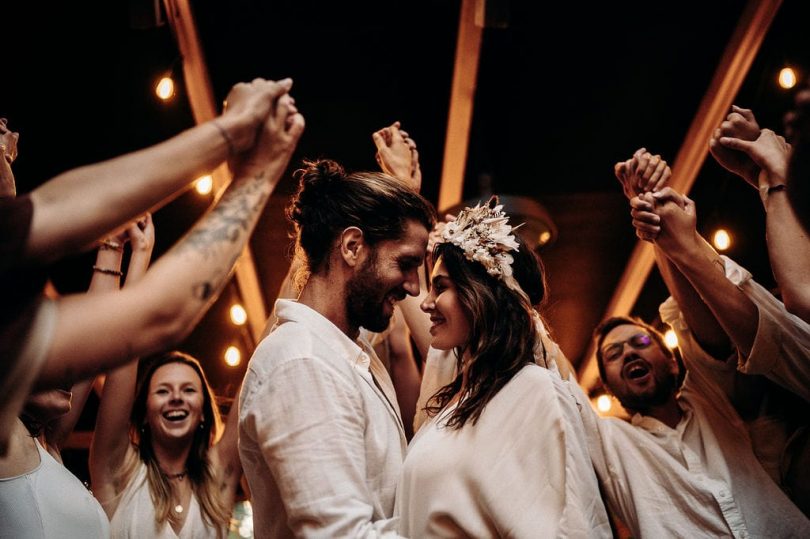 Un mariage au Coco Barn Wood Lodge dans les Landes - Photos : Melody Barabé - Blog mariage : La mariée aux pieds nus