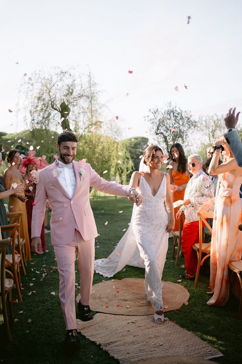 Un mariage coloré à La Bastide Verez en Provence - Photos : Laurine Bailly - Blog mariage : La mariée aux pieds nus