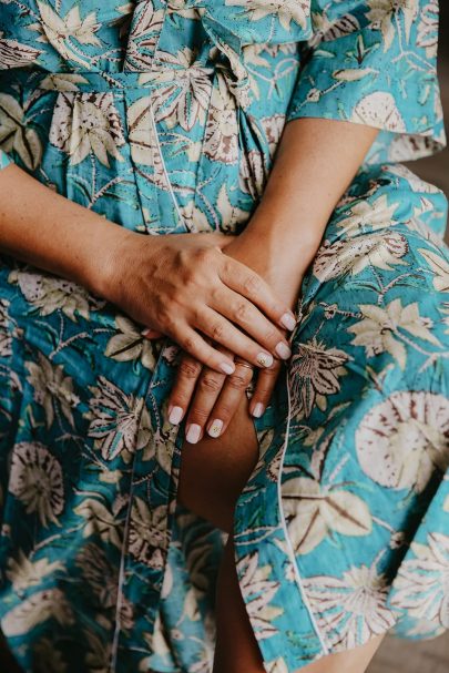 Un mariage coloré au Château de Tauziès dans le Tarn - Photos : Meryl M Photographie - Blog mariage : La mariée aux pieds nus