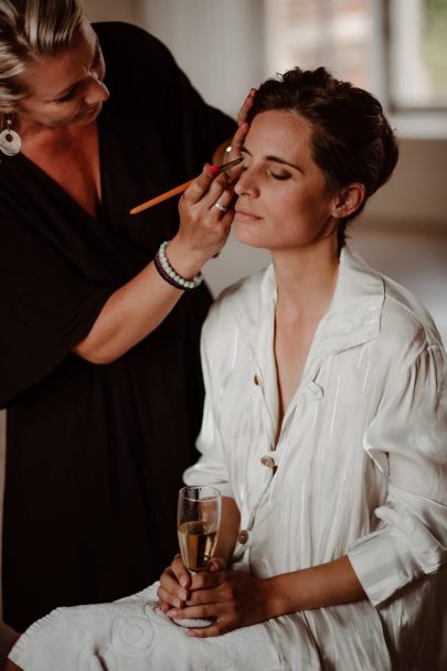 Un mariage coloré au Château de Tilly près de Paris - Photos : Moonrise Photography - Blog mariage : La mariée aux pieds nus