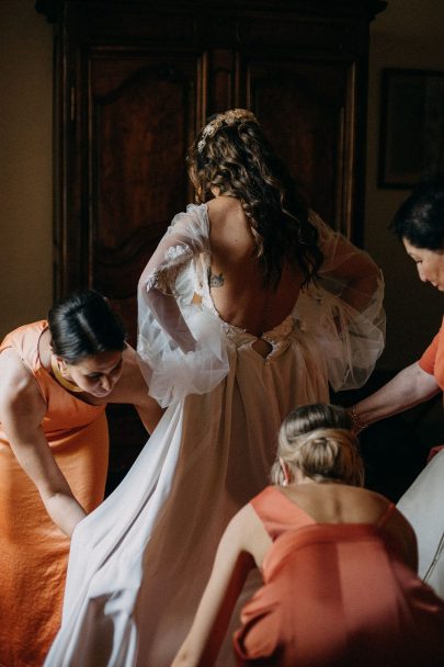 Un mariage coloré au Château de Vergières en Provence - Photos : Gwendoline Noir - Blog mariage : La mariée aux pieds nus