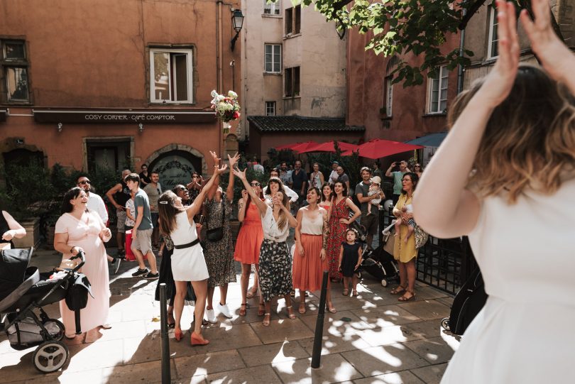 Un mariage coloré à Lyon - Photos : Chléo LApeyssonnie - Blog mariage : La mariée aux pieds nus