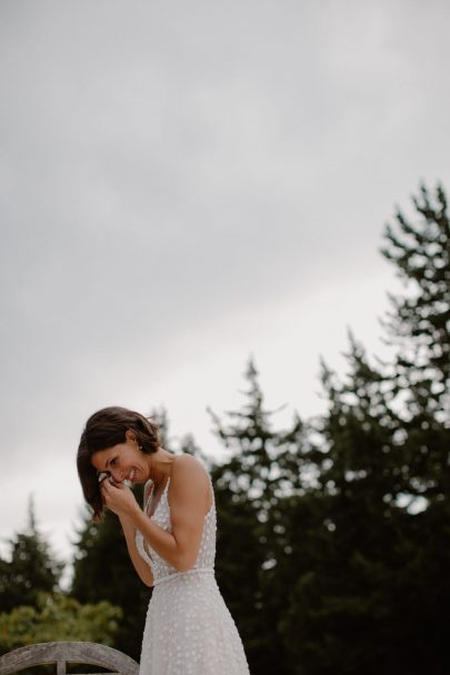 Un mariage coloré au Mas d'Arvieux en Provence - Photos : Juli Etta Photography - Blog mariage : La mariée aux pieds nus