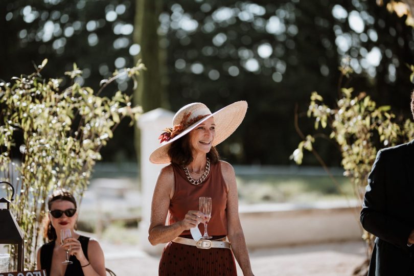 Un mariage coloré au Mas d'Arvieux en Provence - Photos : Soulpics - Blog mariage : La mariée aux pieds nus