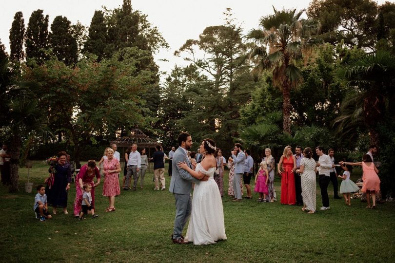 Un mariage coloré près de Narbonne dans l'Aude - Photos : Dall'k - Blog mariage : La mariée aux pieds nus