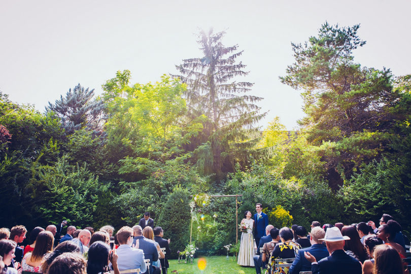 Un mariage coloré à l'Abbaye de Camon - Toulouse - A découvrir sur le blog mariage www.lamarieeauxepidsnus.com - Photos : Floriane Caux