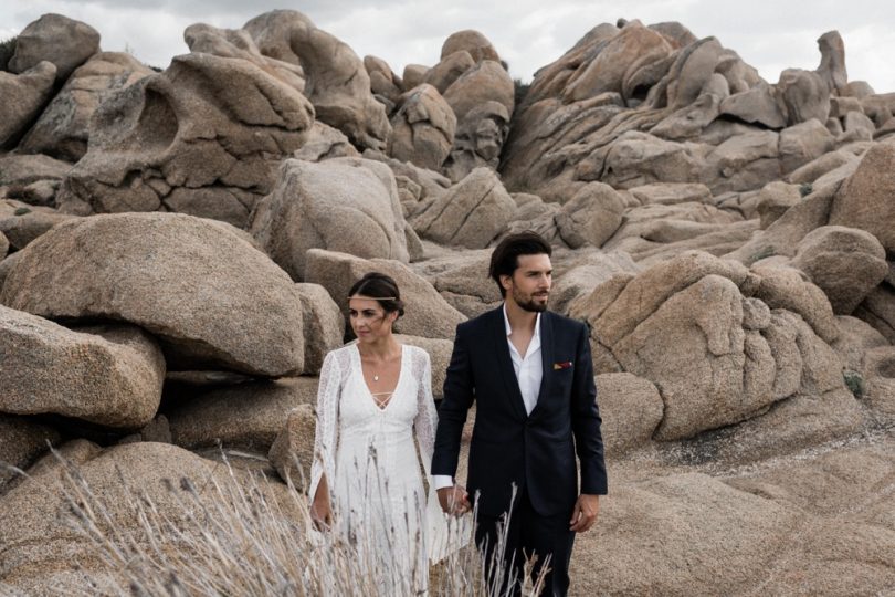 Un mariage sur une plage en Corse - Photos : Julien Navarre - Blog mariage : La mariée aux pieds nus