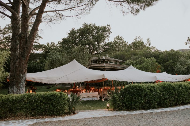 Un mariage simple en Corse - Photos : Madame B Photographie - Blog mariage : La mariée aux pieds nus