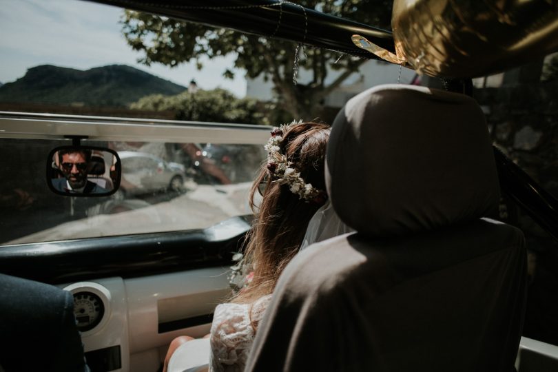 Un mariage naturel et végétal en Corse - Soul Pics Photographe - La mariée aux pieds nus