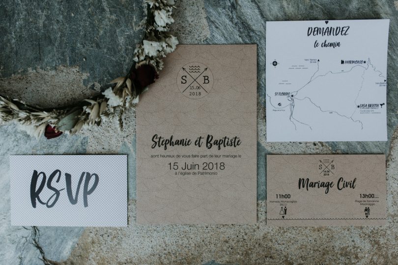 Un mariage naturel et végétal en Corse - Soul Pics Photographe - La mariée aux pieds nus
