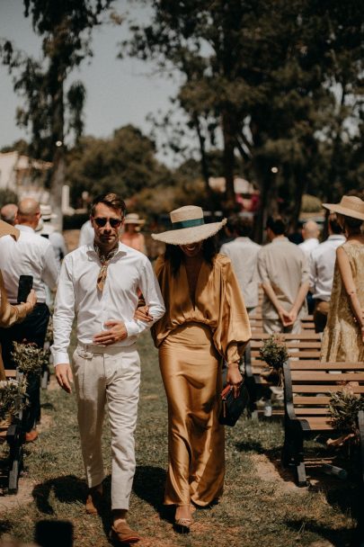 Un mariage au VIP Beach en Corse - Photos : Gwendoline Noir - Blog mariage : La mariée aux pieds nus