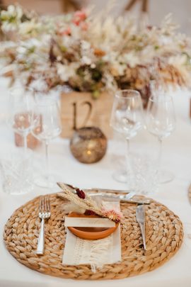 Un mariage au Couvent des Dominicains en Alsace - Photographe : Capyture - Blog mariage : La mariée aux pieds nus