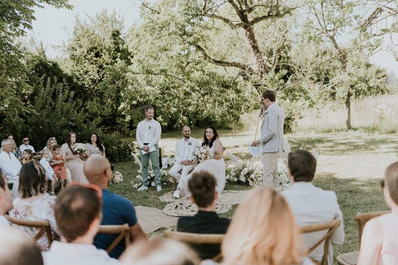 Un mariage pastel à La dîme de Giverny en Normandie - Photos : Madame B - Blog mariage : La mariée aux pieds nus