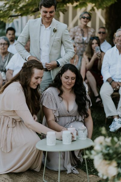 Un mariage pastel à La dîme de Giverny en Normandie - Photos : Madame B - Blog mariage : La mariée aux pieds nus