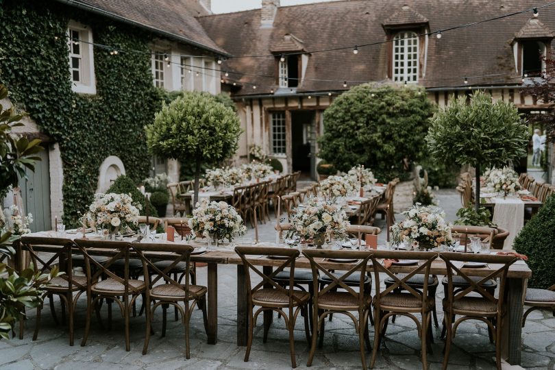 Un mariage pastel à La dîme de Giverny en Normandie - Photos : Madame B - Blog mariage : La mariée aux pieds nus