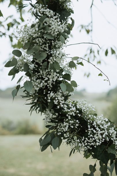 Un mariage au Domaine de Baulieu dans le Gers - Photos : NeuPap Photography - Blog mariage : La mariée aux pieds nus