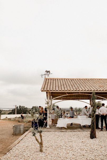 Un mariage au Domaine de Fangouse en Camargue - Photos : Rock'n Brides- Blog mariage : La mariée aux pieds nus