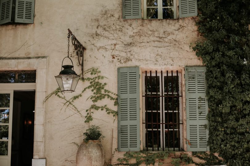 Un mariage au Domaine de la Pommé entre Aix et Marseille - Photographe : Soulpics - Blog mariage : La mariée aux pieds nus